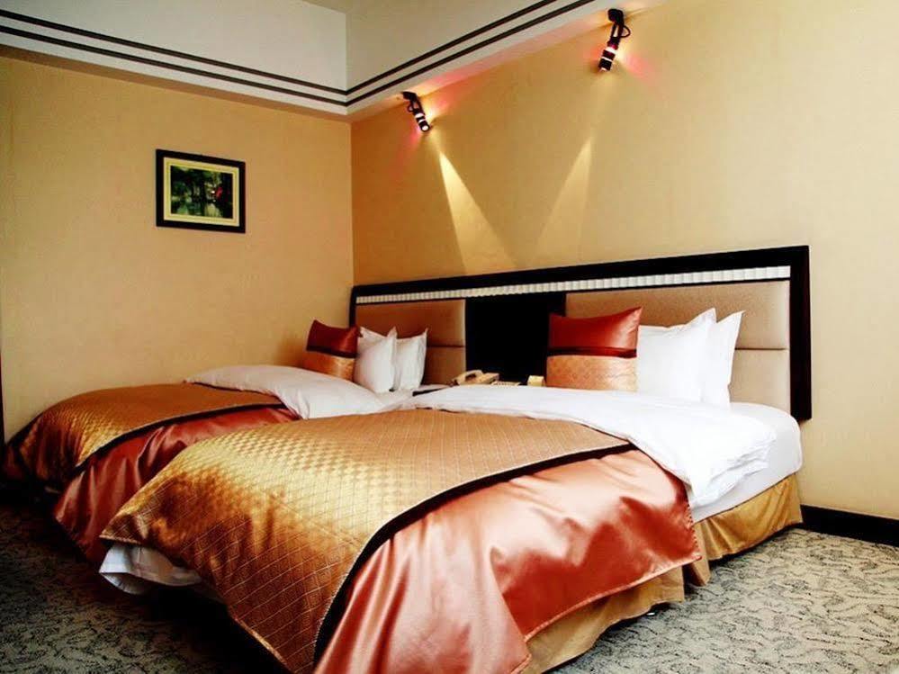 Kunming Zhongyu Hotel Exterior foto